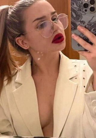 I Will Make Your Fantasy My Reality Escort Diana. 3