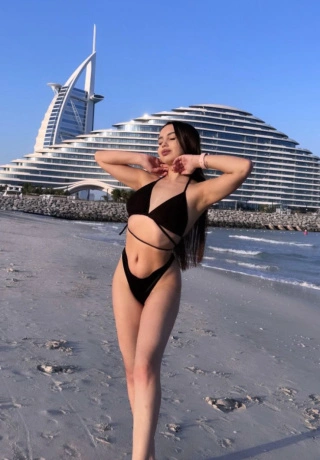 Sexy Beauty Escort Zlata Downtown. 1