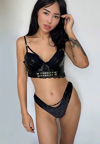 Sweet Yooung Escort Girl Faina. 6