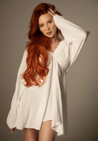 Stunning Escort Sabina. 8