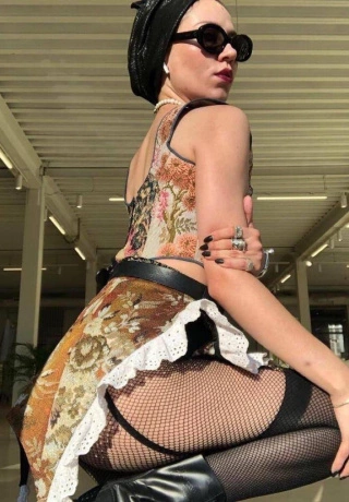 Exotic Alluring Beauty Escort Ellie Emirates Hills. 3
