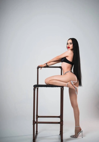 Sensual Ecstasy Escort Alice. 2
