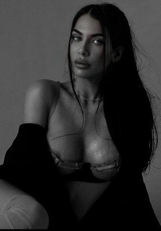 Exotic Allure Escort Hanna. 5