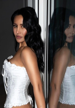 The Perfect Lover For Your Fantasies Escort Mona. 13
