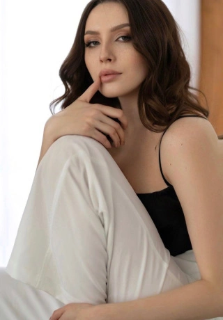 Sensual Escape With Escort Svetlana. 5