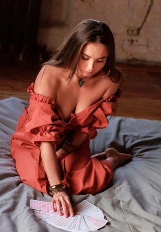 Newly Arrived Escort Tamira. 6