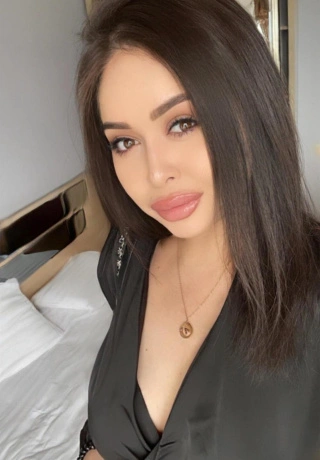 Sensual Escape Escort Luisa. 5