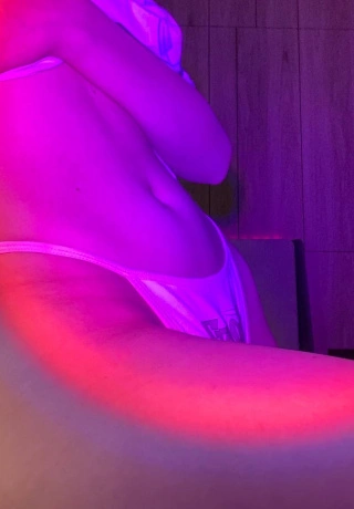 Unforgettable Intimacy Escort Stella. 3