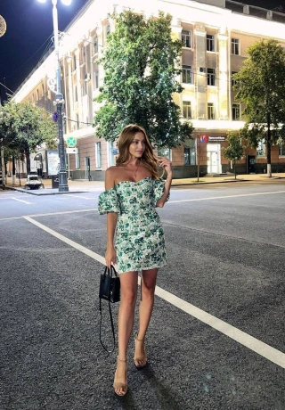 Let’s Spend Some Time Together Escort Lulu. 6