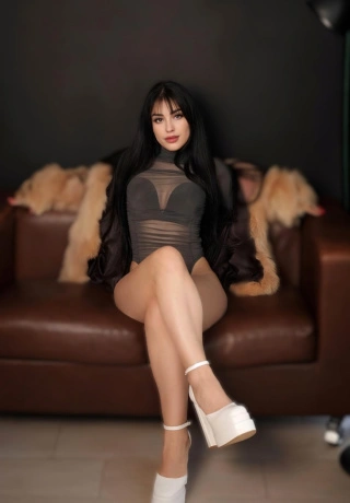 Make A Booking Now Escort Sylvana. 0